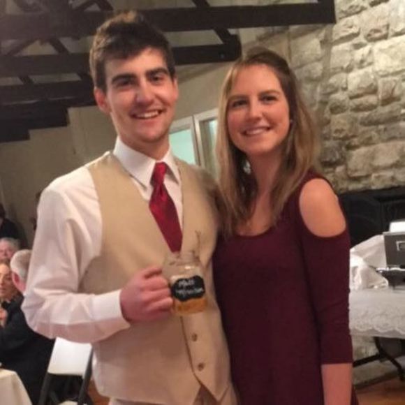 Meet your Posher, Julie - Picture 1 of 1